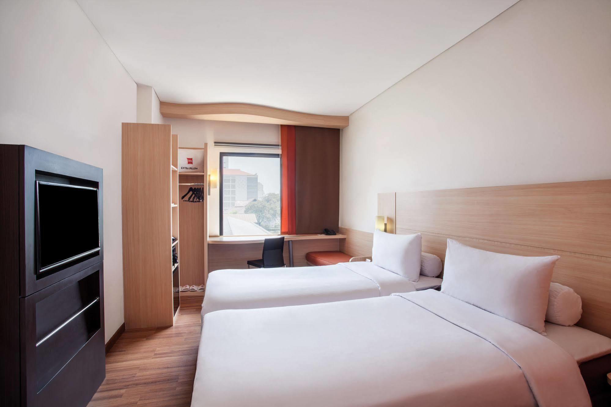 Swiss-Belinn Cawang Jakarta Eksteriør billede